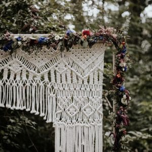 Backdrop macramé